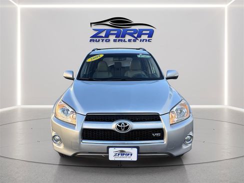 Used 2009 Toyota RAV4 Limited image 2