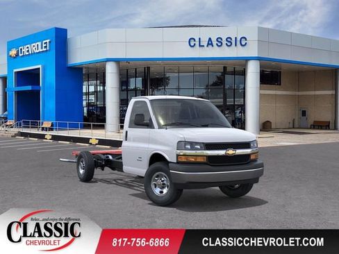 New 2025 Chevrolet Express 3500 w/ Power Convenience Package RWD image 1
