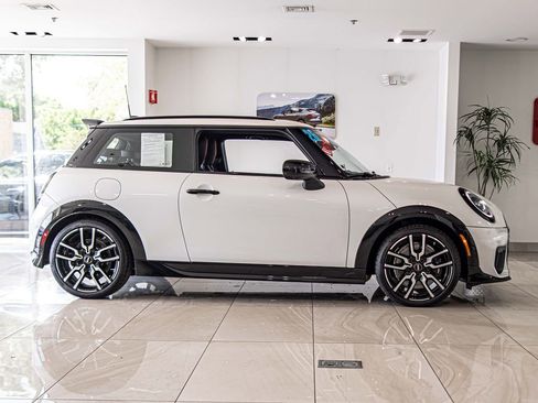 Used 2026 MINI Cooper S FWD image 9