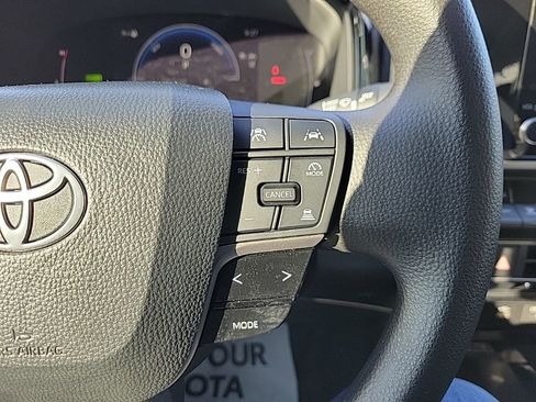 Used 2026 Toyota Camry LE w/ Convenience Package image 25