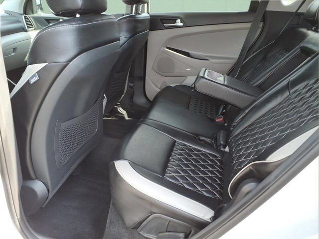 Used 2019 Hyundai Tucson Sport w/ Cargo Package AWD/4WD image 12