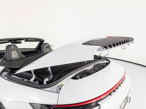 Certified 2024 Porsche 911 Carrera 4S image 24