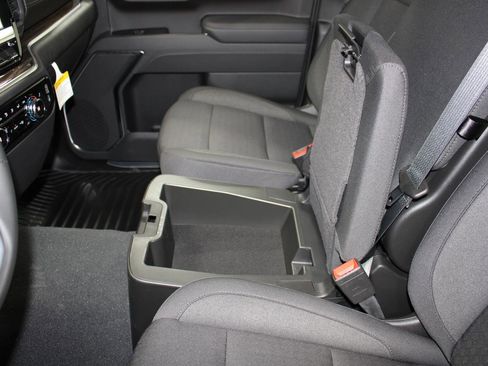 New 2026 GMC Sierra 1500 Elevation image 43