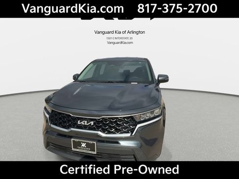 Certified 2022 Kia Sorento LX FWD image 3
