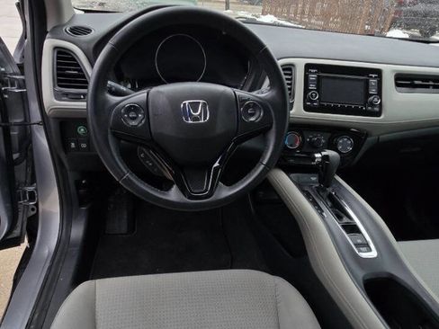Used 2021 Honda HR-V LX image 24