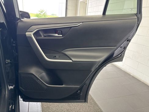 Used 2024 Toyota RAV4 XLE FWD image 25