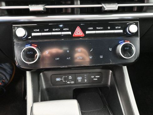 Used 2025 Hyundai Santa Cruz XRT AWD/4WD image 23