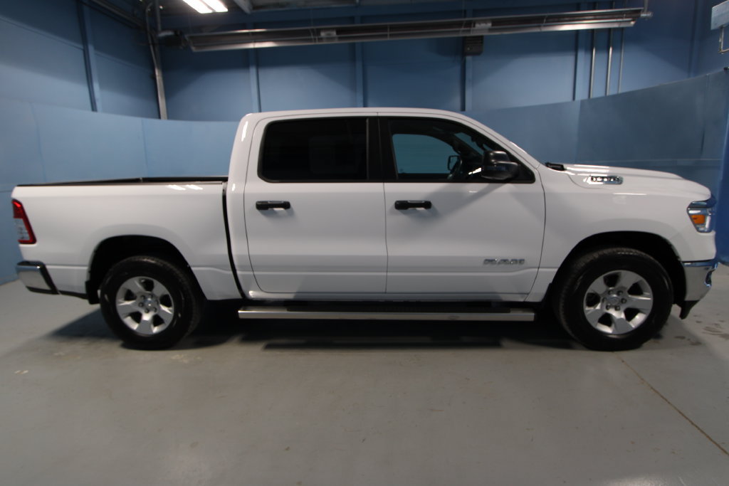 Used 2023 RAM 1500 Big Horn AWD/4WD image 27
