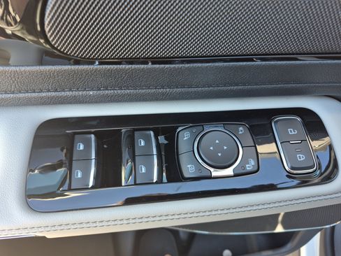 Used 2026 Lincoln Aviator AWD w/ Jet Appearance Package image 15