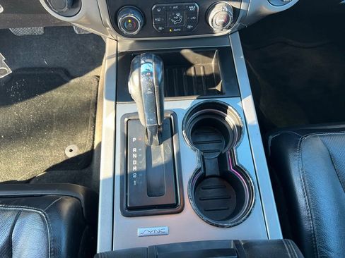 Used 2017 Ford Expedition EL XLT w/ Equipment Group 202A image 31