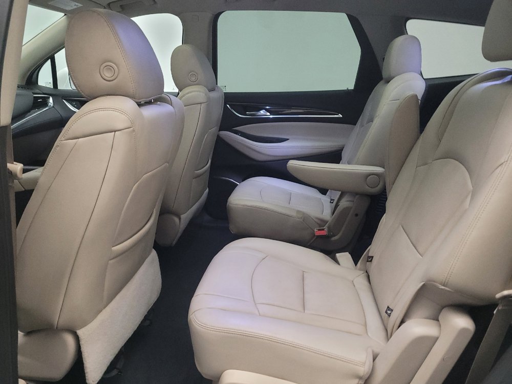 Used 2020 Buick Enclave Premium w/ Sun and Sites Package FWD image 18