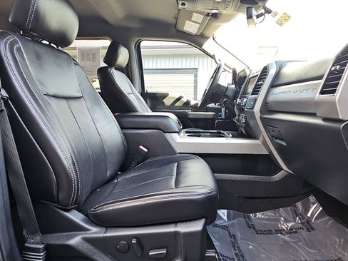 Used 2020 Ford F250 Lariat w/ Lariat Value Package image 22