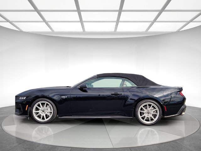 Used 2024 Ford Mustang GT Premium RWD image 7