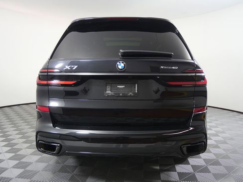 Certified 2024 BMW X7 xDrive40i w/ Executive Package image 4