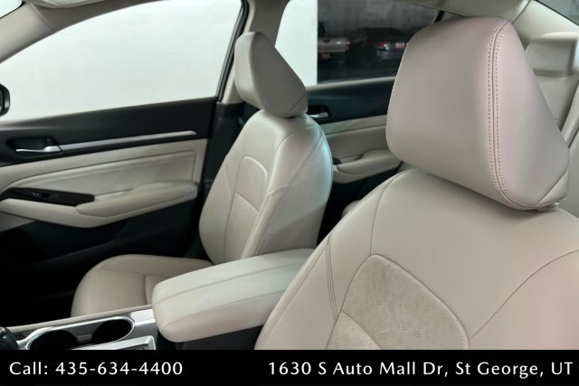 Used 2023 Nissan Altima 2.5 SL AWD/4WD image 16