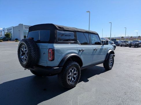 Used 2022 Ford Bronco Badlands AWD/4WD image 5