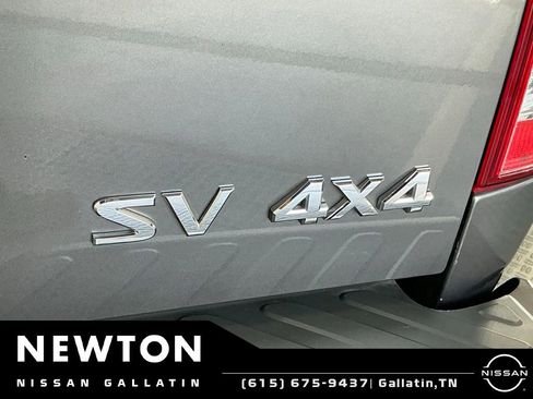 Used 2020 Nissan Frontier SV AWD/4WD image 4