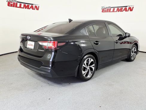 Used 2025 Subaru Legacy Premium AWD/4WD image 6