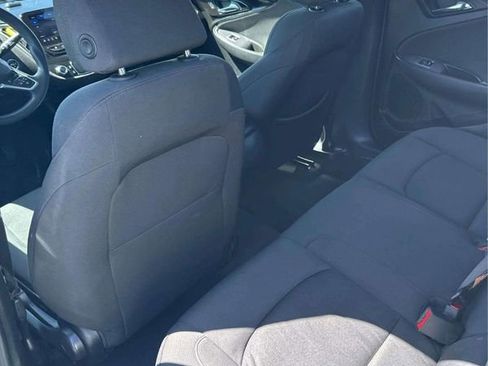 Used 2023 Chevrolet Malibu LS FWD image 18