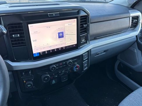 New 2026 Ford F250 XLT w/ XLT Premium Package AWD/4WD image 35