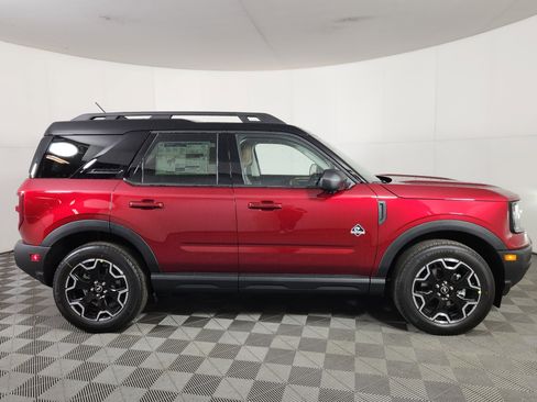 New 2025 Ford Bronco Sport Outer Banks w/ Outer Banks Tech Package+ image 8