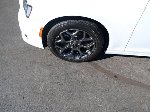 Used 2018 Chrysler 300 S w/ 300S Premium Group 2 AWD/4WD image 34