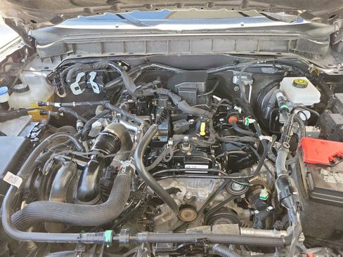 Used 2022 Ford Bronco Outer Banks image 9