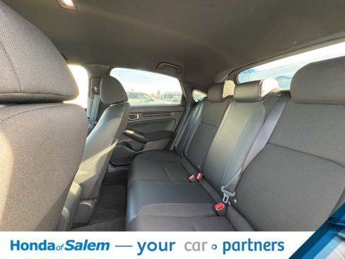Used 2023 Honda Civic Sport image 13