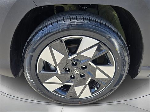 Certified 2024 Hyundai Kona SEL image 9