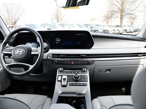 Used 2025 Hyundai Palisade SEL image 17