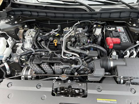 New 2026 Nissan Altima 2.5 SR w/ SR Midnight Edition Package FWD image 33