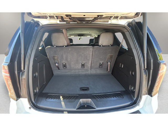 Used 2025 Chevrolet Tahoe LT RWD image 30