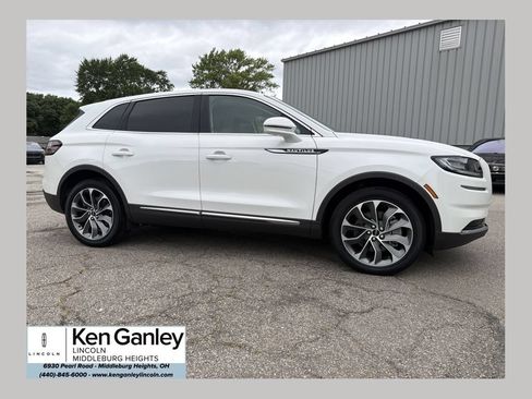 Used 2023 Lincoln Nautilus Reserve AWD/4WD image 1