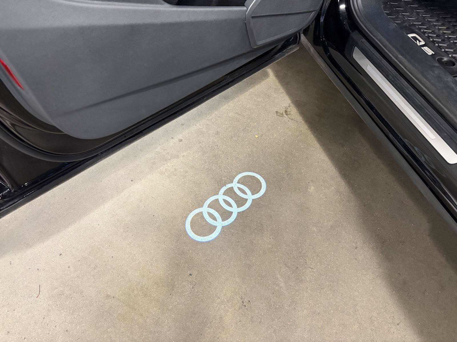 Used 2021 Audi Q5 2.0T Premium w/ Convenience Package AWD/4WD image 11