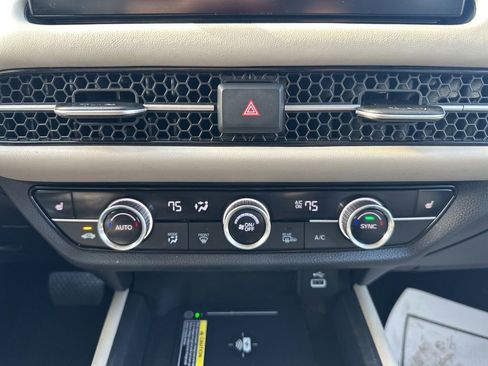 Used 2025 Honda HR-V EX-L image 24