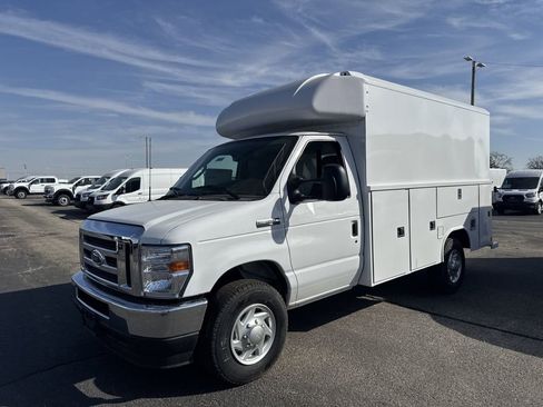 New 2025 Ford E-350 and Econoline 350 Super Duty w/ Power Equipment Group image 7