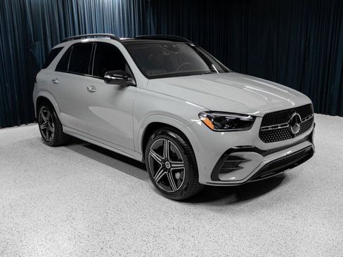 New 2026 Mercedes-Benz GLE 450 4MATIC image 3