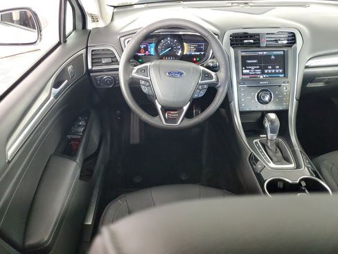 Used 2015 Ford Fusion Energi Titanium w/ Driver Assist Package image 14