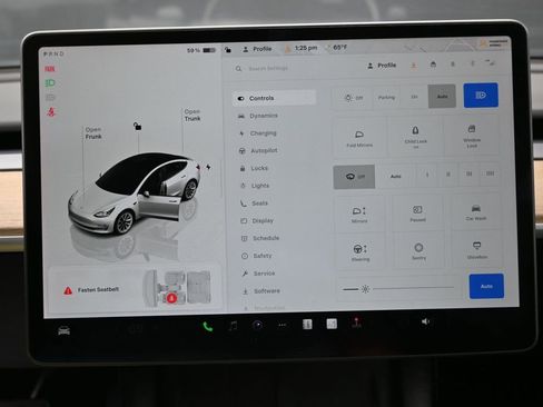 Used 2023 Tesla Model 3 Standard Range RWD image 25