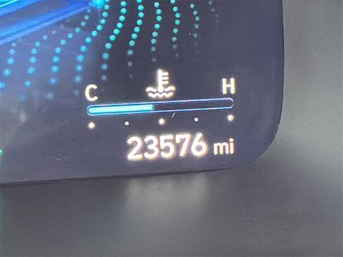 Used 2024 Hyundai Palisade Calligraphy image 21