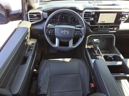 Used 2022 Toyota Tundra SR5 w/ Convenience Package image 26