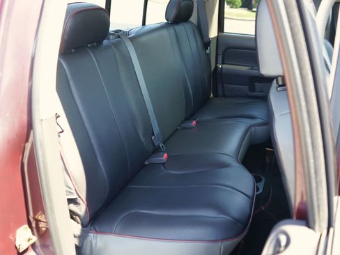 Used 2005 Dodge Ram 1500 Truck SLT image 34