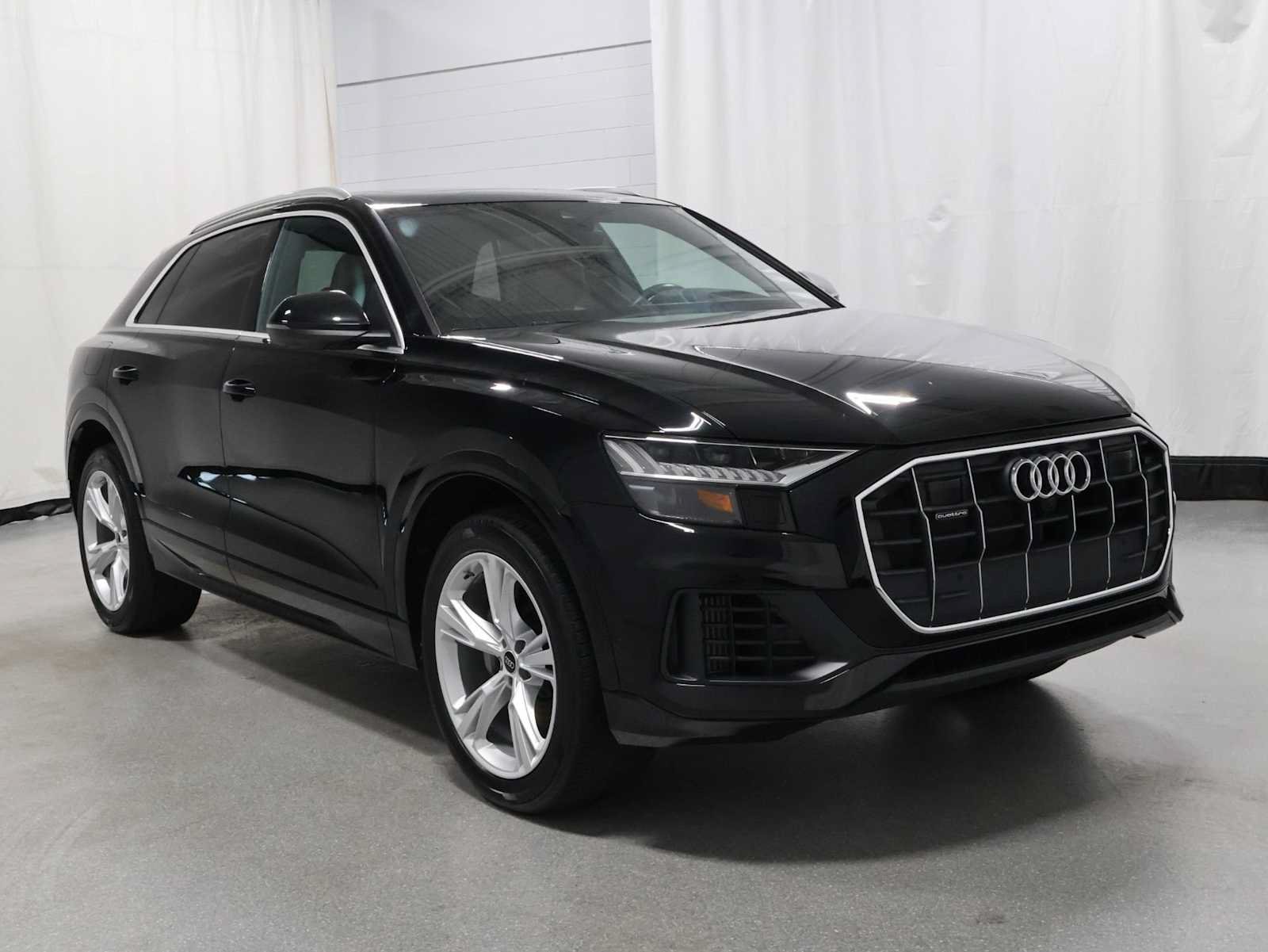Used 2023 Audi Q8 Prestige w/ Prestige Package AWD/4WD image 13