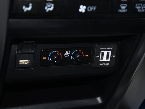 Certified 2024 Toyota 4Runner Limited AWD/4WD image 15