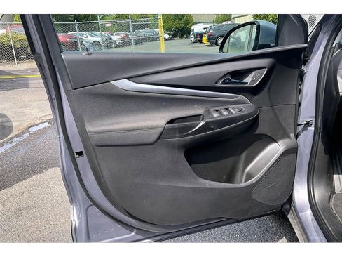 Used 2023 Chevrolet Bolt EUV LT w/ Driver Confidence Package FWD image 22