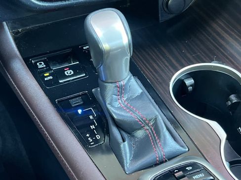 Used 2017 Lexus RX 350 AWD w/ Premium Package image 24