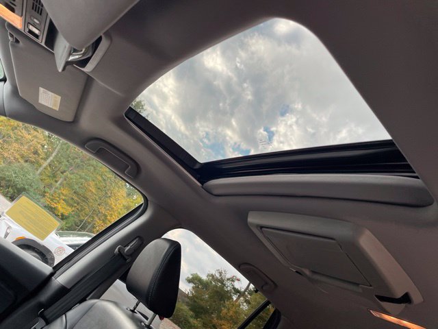Used 2019 Honda Pilot Touring image 42