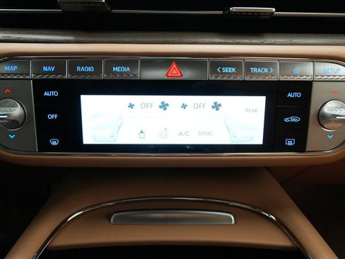 New 2026 Genesis G90 3.5T AWD/4WD image 40