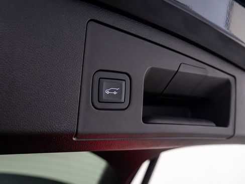 Certified 2023 Cadillac XT4 Premium Luxury w/ Cold Weather Package image 36