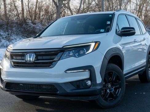 Used 2022 Honda Pilot TrailSport image 1